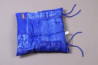 Sedák plnený 38x38 jeans